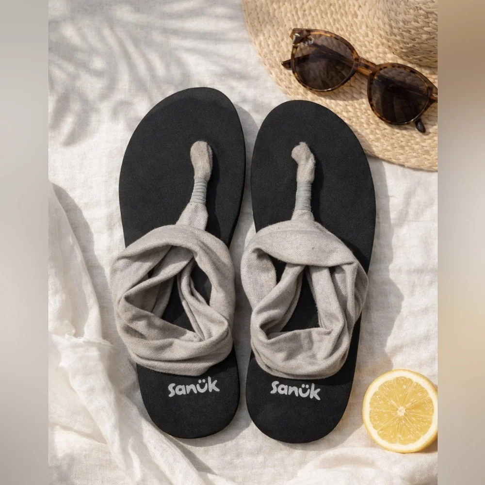 Sanuk Yoga Sling Black and Gray Sandals size 9 - Picture 1 of 12